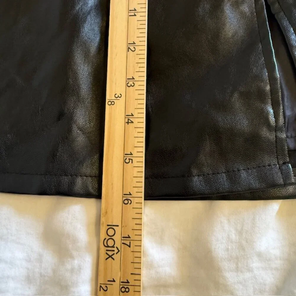 Faux Leather A-Line Mini Skirt Black Moto Edgy Classic Vegan Concert Size Large